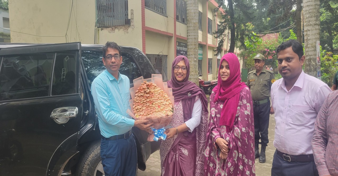 বগুড়ার,আদমদীঘিতে বিভিন্ন দপ্তর ও প্রতিষ্ঠান পরিদর্শনে বগুড়ার স্থানীয় সরকার বিভাগের  উপ-পরিচালক- মাসুম আলী বেগ