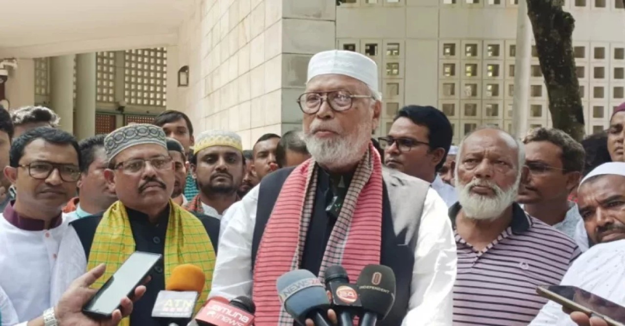বঙ্গবন্ধুকে অস্বীকার করে বাংলাদেশে নেতৃত্ব দেওয়া যাবে না: বঙ্গবীর কাদের সিদ্দিকী