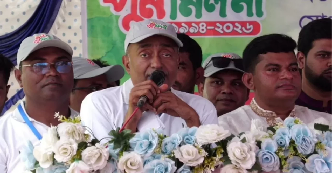 মসজিদগুলোতে বেহেশতের টিকিট বিক্রির জন্য ইমাম নিয়োগ দেওয়া হচ্ছে: আইনমন্ত্রী