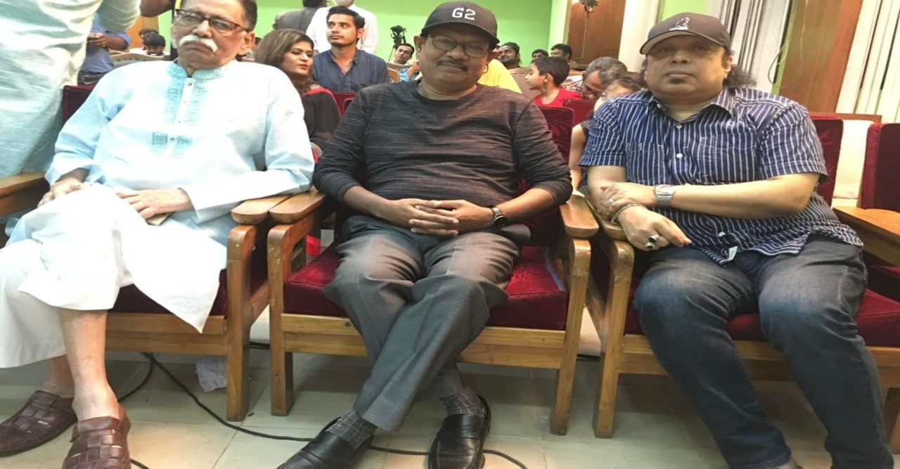 লক্ষকোটি তারার মাঝে হারিয়ে গেলেন সঙ্গীত পরিচালক আলম খান