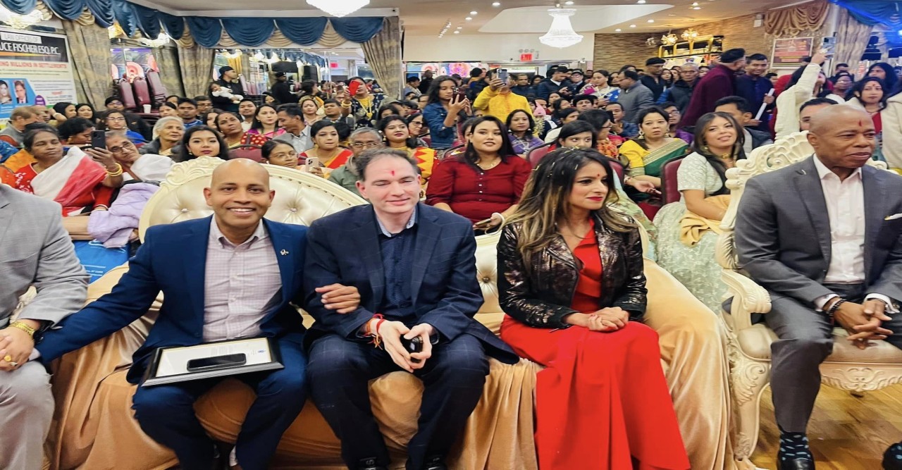 মেয়র সহ সিটি প্রশাসনের অফিসিয়ালগণ বিভিন্ন পূজা মন্ডপে বিপুল উৎসাহে নিউইয়র্কে শারদীয় দুর্গোৎসব অনুষ্ঠিত
