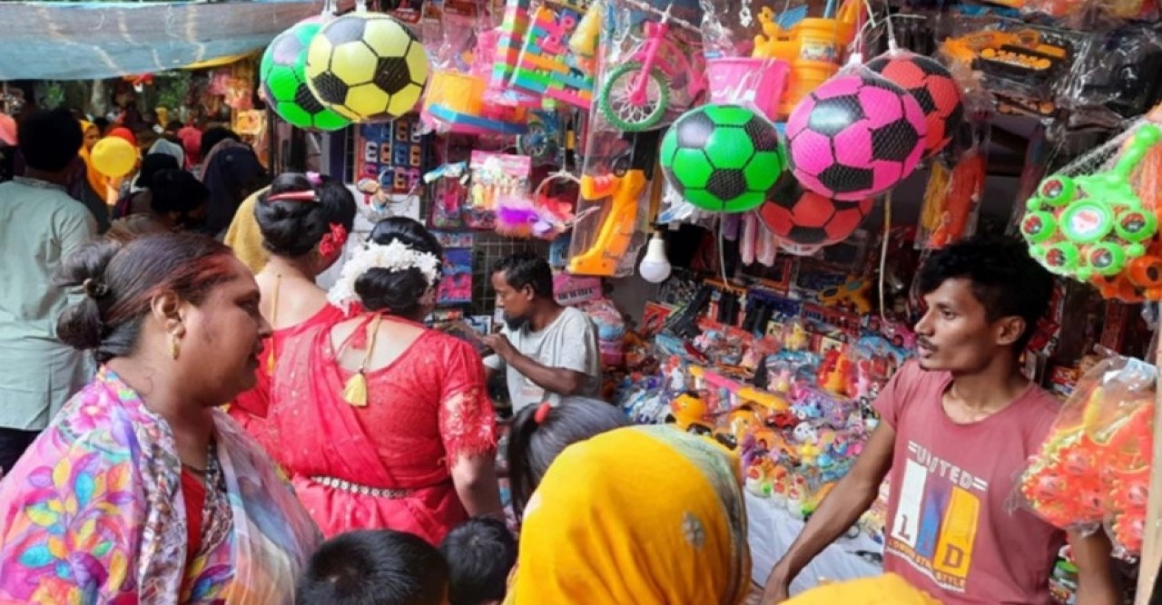 ঐতিহ্য হারাতে বসেছে ধুনটের   শতাব্দী প্রাচীন বউ মেলা