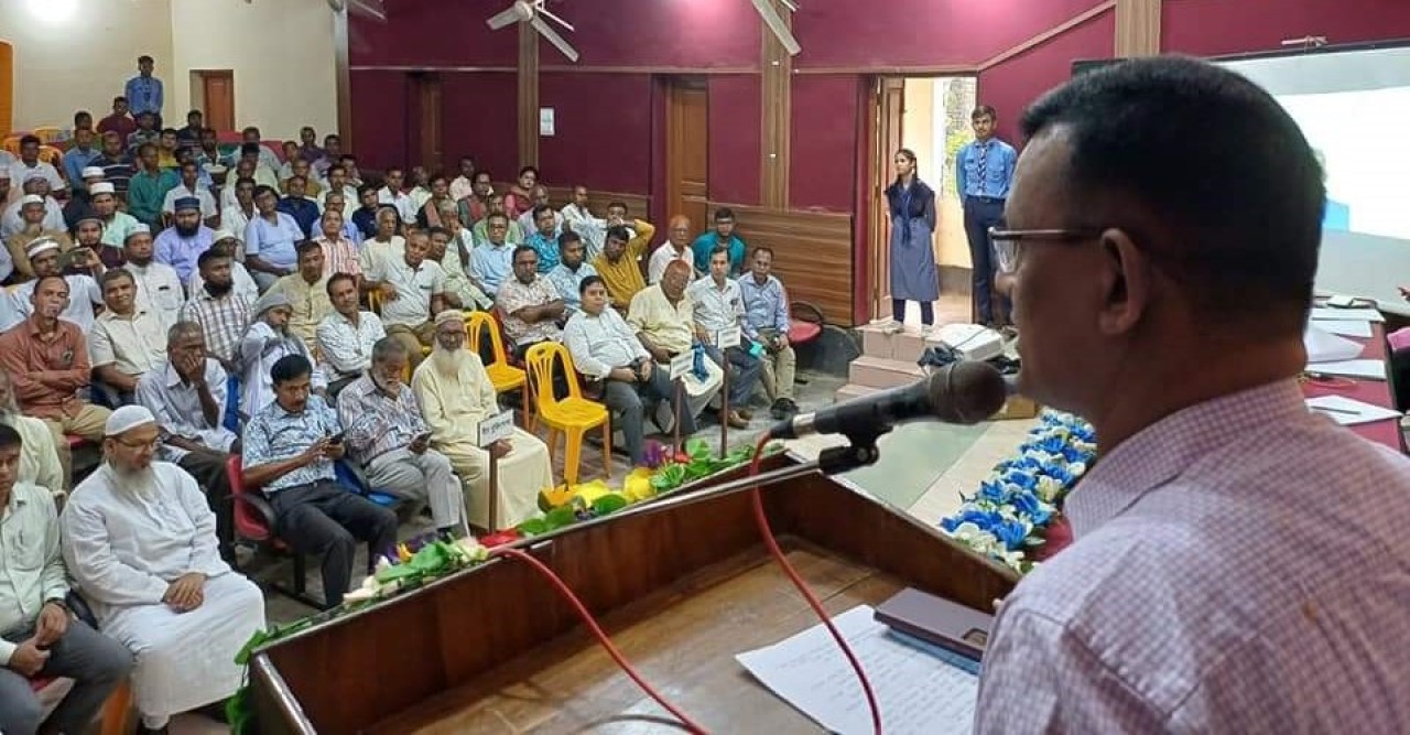 শিবগঞ্জ  উপজেলা বিভিন্ন উন্নয়ন মূলক কাজে বগুড়া জেলা প্রশাসক  সাইফুল ইসলাম