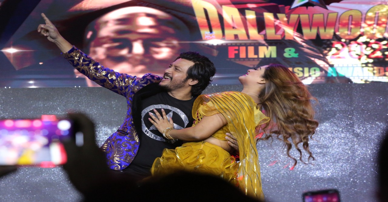 ঢালিউড ফিল্ম এন্ড মিউজিক এওয়ার্ডস এর ২০তম আসর ছিলো ঐতিহাসিক