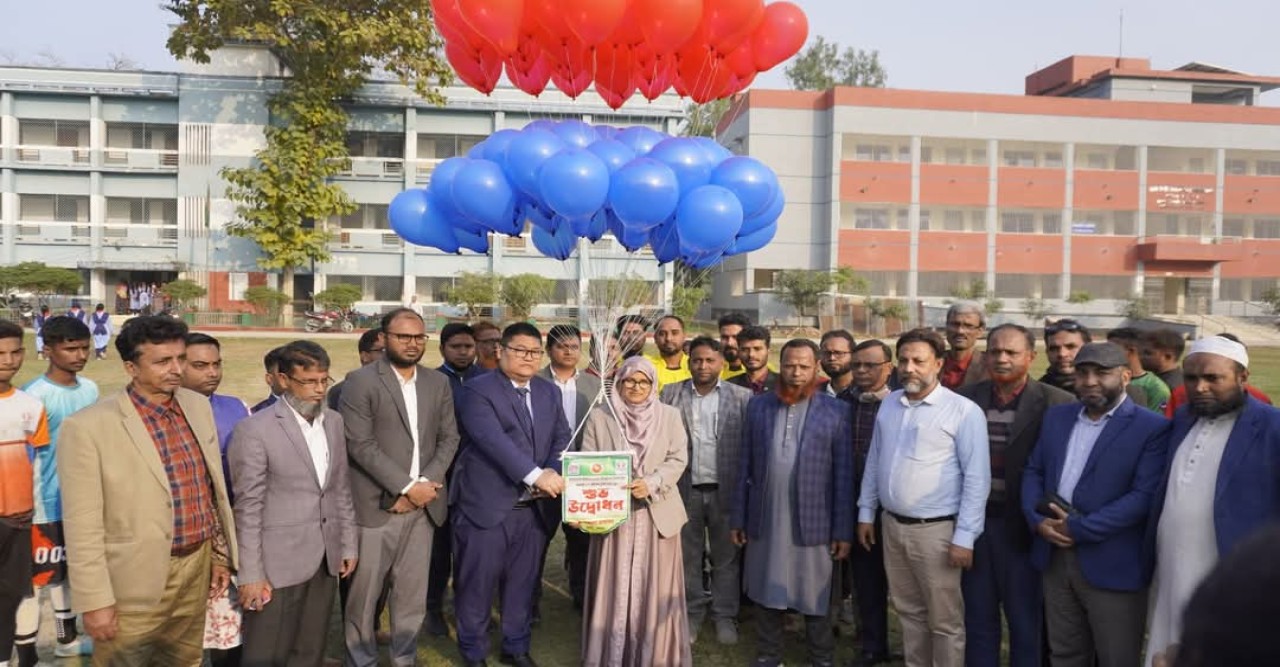 বগুড়ার, ধুনটে জেলা প্রশাসকের সাথে মতবিনিময় সভা অনুষ্ঠিত