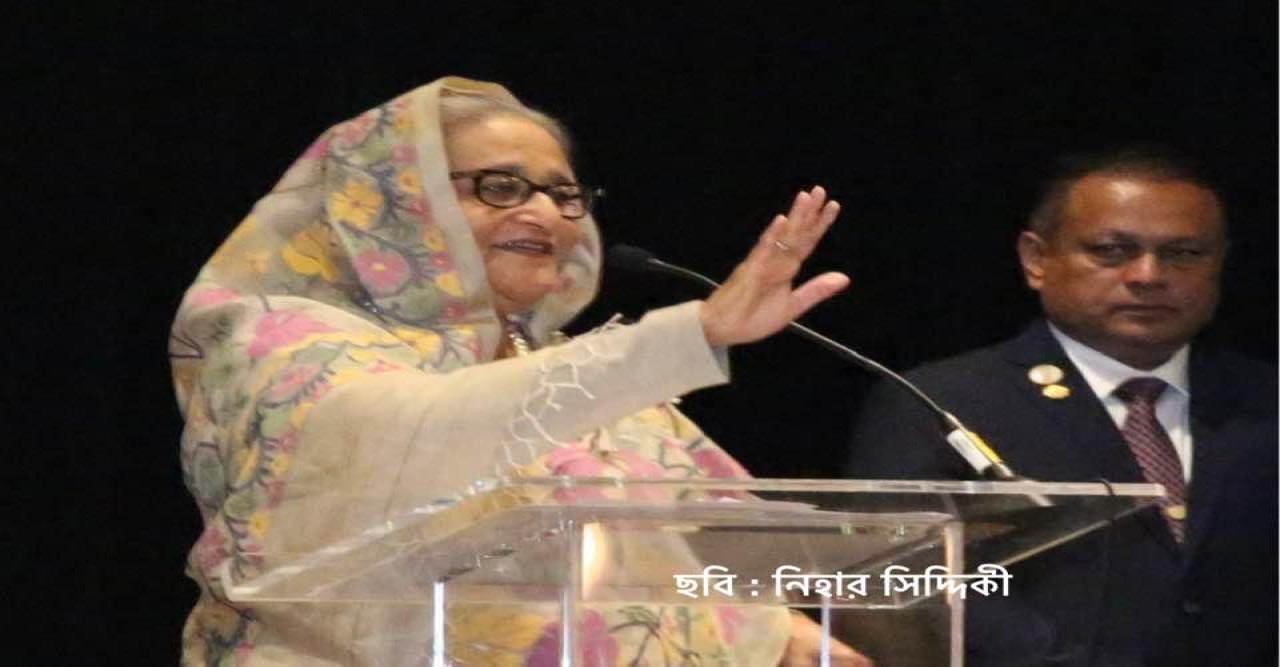 অগ্নিসন্ত্রাসীরা যেন কখনই ক্ষমতায় ফিরতে না পারে : দেশবাসীকে সতর্ক থাকার আহ্বান প্রধানমন্ত্রীর