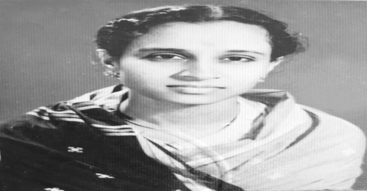 সরস্বতী পুজা, নরিচ ক্যাথিড্রাল ও আমার মা-- বিশ্বাস করবী ফারহানা