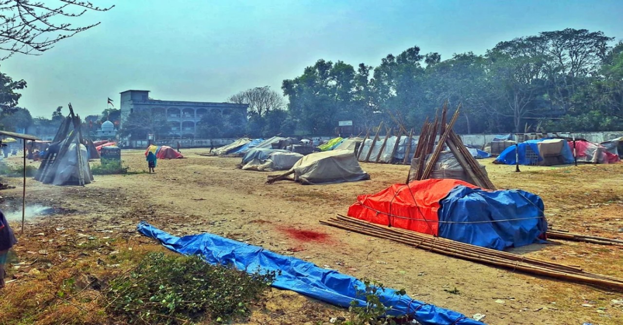 কুমিল্লার এসএসসি পরীক্ষা কেন্দ্রে  আওয়ামী লীগের ৩ দিনব্যাপী মেলার আয়োজন!