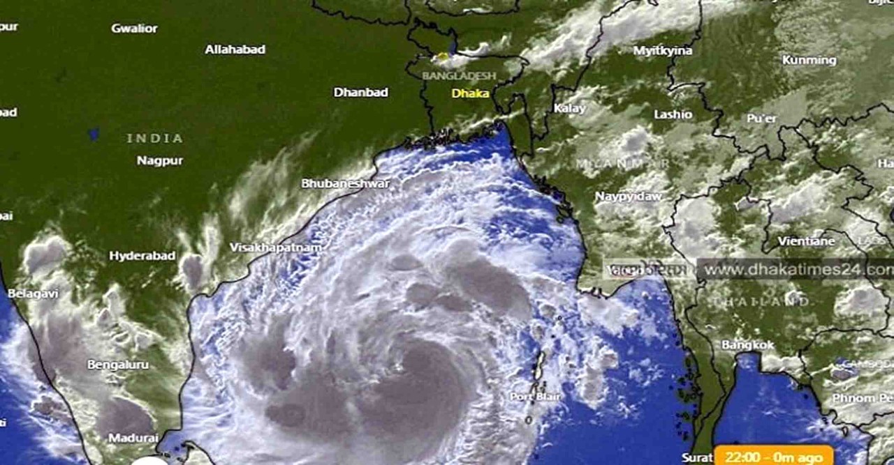 প্রবল ঘূর্ণিঝড়ে রূপ নিয়েছে ‘মোখা’