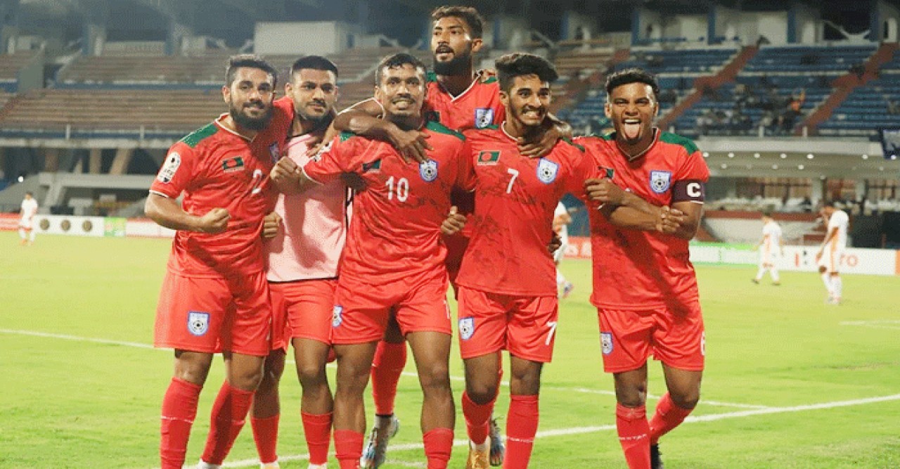 ভুটানকে হারিয়ে সাফ চ্যাম্পিয়নশিপের সেমিতে বাংলাদেশ