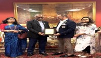 নিউইয়র্কের বারী ষ্টেটে লায়ন গভর্নর শংকর কুমার রায়ের সংবর্ধনা