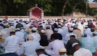 বগুড়ার ছাতিয়ানগ্রাম ইউনিয়নের নিমাইদিঘী গ্রামের ঈদগায়  পালিত হলো ঈদুল ফিতর