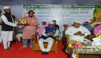 ঢাকার নবাবগঞ্জ উপজেলায় চুড়াইন তারিণী বামা হাই স্কুলে বার্ষিক ওয়াজ ও দোয়া মাহফিল