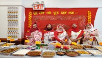 পিঠা ও বৈশাখী উৎসবে বাঙালিয়ানার ছোঁয়া
