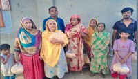 বিশিষ্ট বেতার শ্রোতা এবং সাংবাদিক এম আব্দুর রাজ্জাক এর পক্ষ থেকে  ঈদ উপহার সামগ্রী বিতরণ