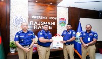 পাবনার বিদায়ী পুলিশ সুপারকে সংবর্ধনা এবং নবাগত পুলিশ সুপারকে স্বাগত জানালেন রাজশাহী ডিআইজি