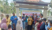 আইআরআইবি ফ্যান ক্লাব বাংলাদেশের উদ্যোগে চৌদ্দগ্রামে অসহায় ২৫০ পরিবারের মাঝে ঈদ উপহার সামগ্রী বিতরণ