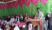 আদমদীঘিতে জেলা পরিষদের চেয়ারম্যান প্রার্থী ডাঃ মকবুলের মতবিনিময়