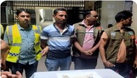 জীবননগরে দেড় কোটি টাকার সোনার বারসহ আটক আনসার সদস্য,স্কুলের অফিস সহায়ক সহ ৩ জন