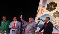 বাংলাদেশে একটি অবাধ, সুষ্ঠু ও বিশ্বাসযোগ্য নির্বাচন অনুষ্ঠানের জন্য তাঁর দৃঢ় সংকল্প পুনর্ব্যক্ত করেছেন প্রধানমন্ত্রী শেখ হাসিনা