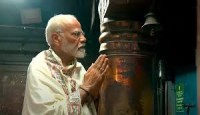 ইতিহাস গড়ার পথে নরেন্দ্র  মোদি?