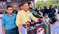 উন্নয়নের গতি অব্যাহত রাখতে শেখ হাসিনার বিকল্প নেই : নওগাঁয় তথ্যমন্ত্রী