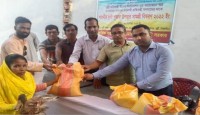 ঠাকুরগাঁওয়ে সনাতন ধর্মাবলম্বী প্রতিবন্ধীদের মাঝে শারদীয় দূর্গা পূজা উপলক্ষে উপহার সামগ্রী বিতরণ