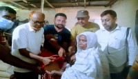 উথলী ইউনিয়নে হতদরিদ্র মানুষের মাঝে ভিজিএফ এর চাল বিতরণ